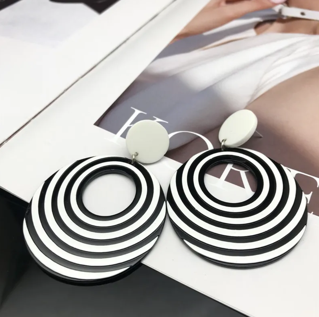 Retro Stripe Oval Earrings - Black & White Dazzled By B