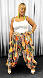 Load image into Gallery viewer, Circle Print Harem Style Pant Set Dazzled By B
