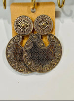 Load image into Gallery viewer, The Raveena Earrings Dazzled By B