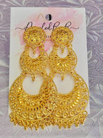 Load image into Gallery viewer, The Shanaya Earrings Dazzled By B