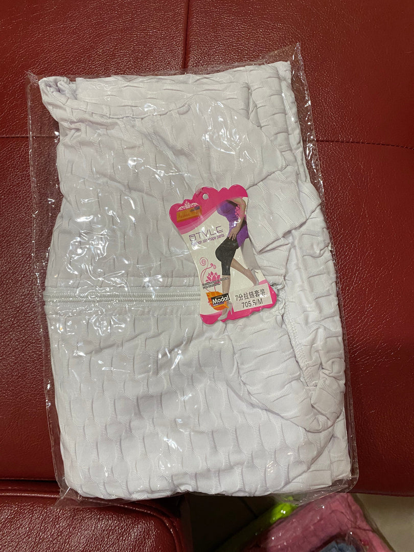 Capri Legging & Zipper Crop Top Set Dazzled By B