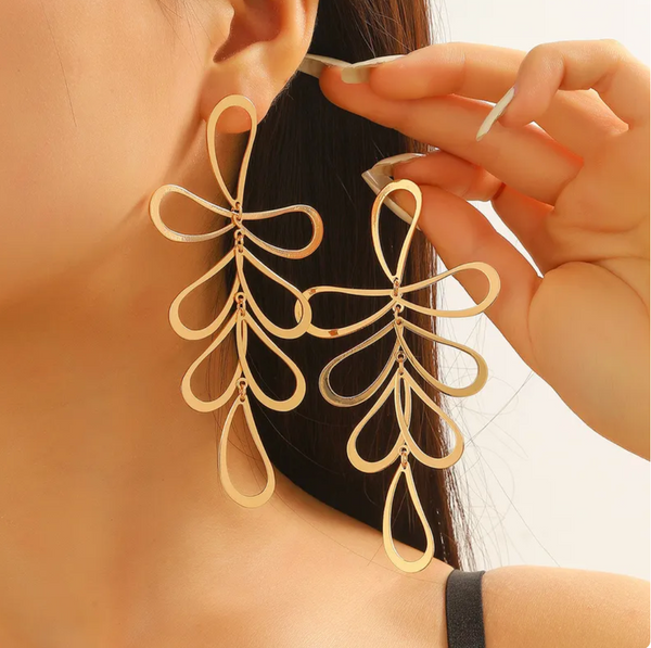 Simple Style Flower Alloy Earrings - Gold Dazzled By B