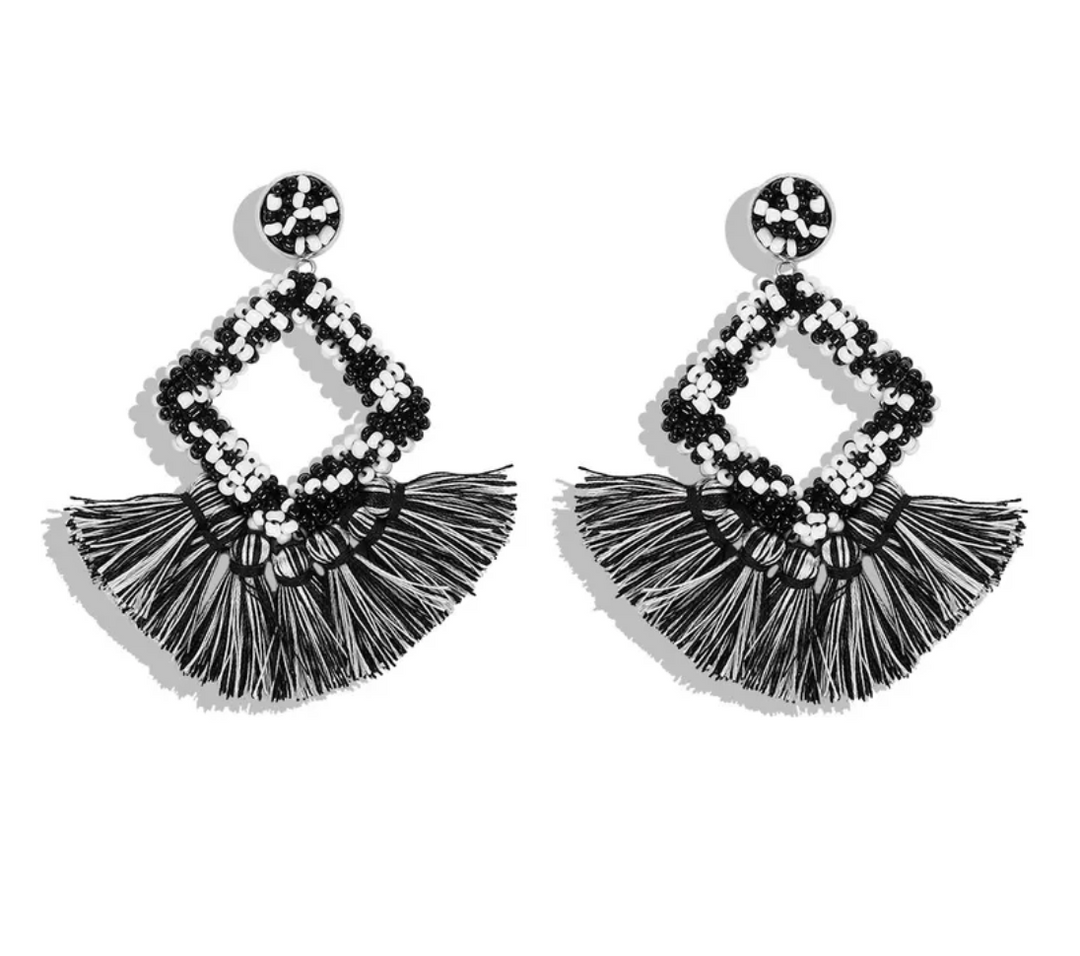 Weaving Resin Earrings - Black & White Dazzled By B